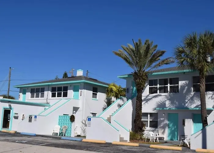 Private Studio 15 -Directly Across From Beach